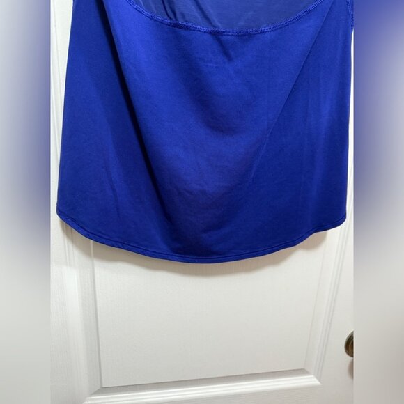 Athleta Mesh-back Muscle Tee women’s M royal blue athleisure Gorpcore tank top - Picture 3 of 4